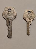 Oval 1953 door key - G-code