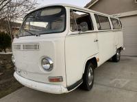 1968 Sunroof Baywindow walkthrough Deluxe Bus Original Paint