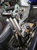 Balance bar duel cylinder brakes