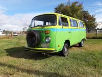 Northeast Oregon bay window bus