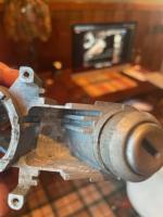 1976 FI Beetle sedan ignition switch assembly