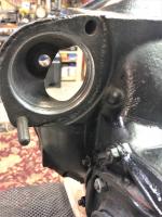 Squareback swing axle