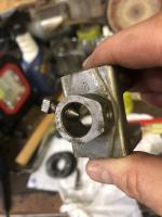 Squareback swing axle