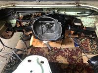 Squareback swing axle