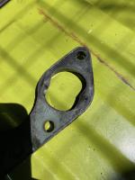 Intake spacer gasket failure