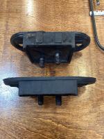 Transmission nose mounts