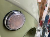 VW T1 Crew Cab Kolumbus lights