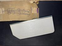 Early Type 3 Glove Box Divider
