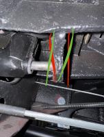 Bent early bay shift plate coupler