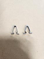 Window scraper clips
