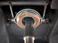 throwout bearing off-center