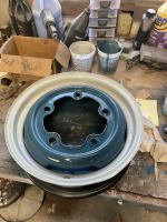 Misty grey/royal blue wheel