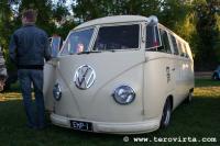 '52 Barndoor