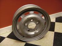 Porsche 912 Wheel