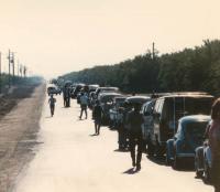 The line to get into Bakersfield VW races