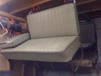 Barndoor 6 leg middle seat