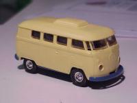 Mini Lindy VW camper in 1/64 scale