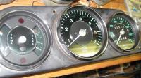 912 gauges in 914 panel