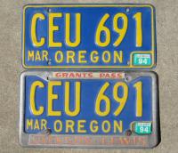 Jackson - Lewis Volkswagen   Grants Pass Oregon Dealership License Plate Frame