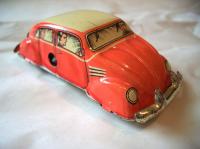 Huki Split Beetle Toy