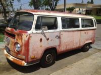 1971 VW Deluxe Bay Window Bus